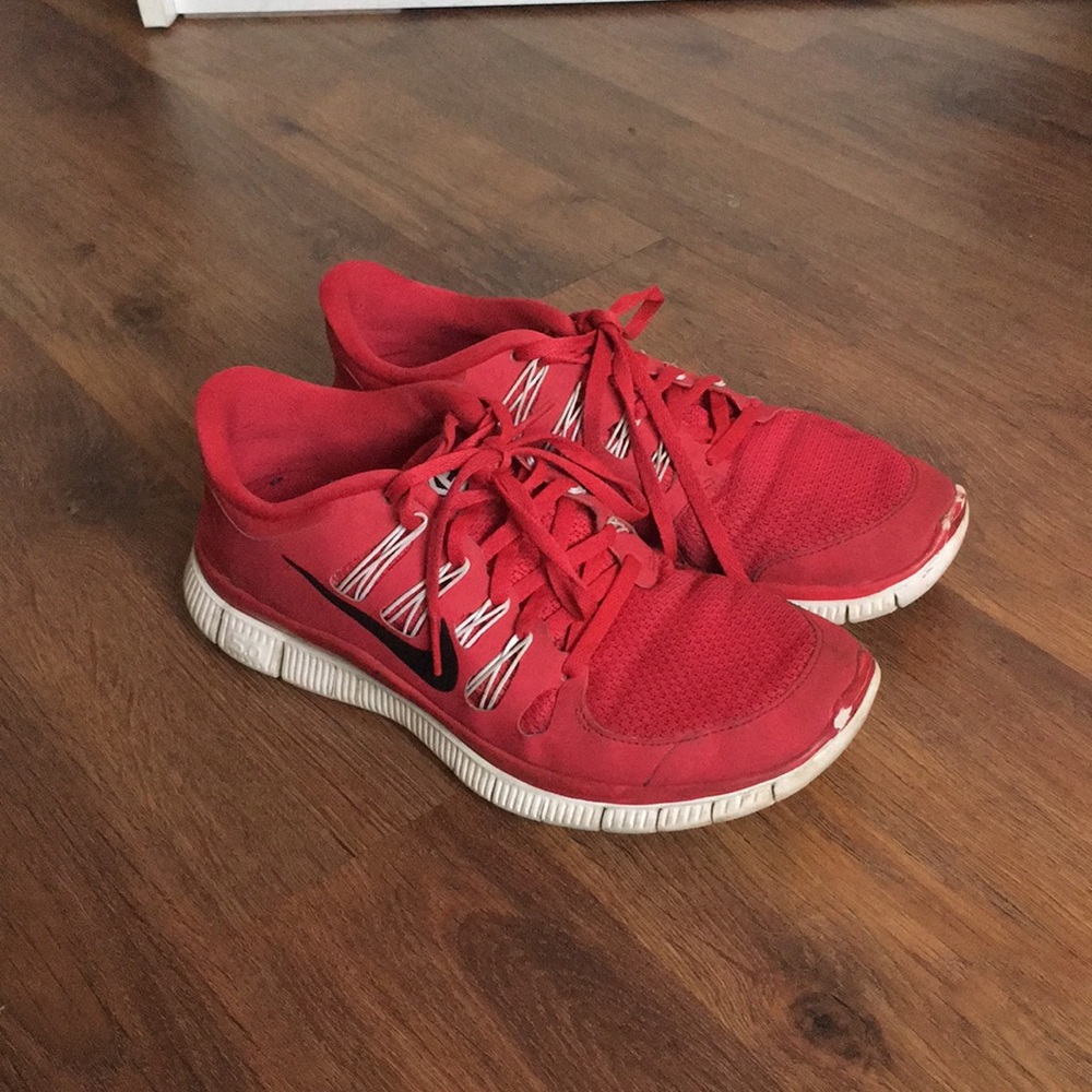 Red Nike Free Shoe